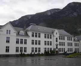Odda_Barneskole_-_Monolastex_RE()