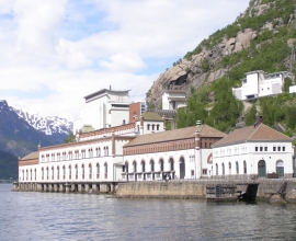 Tyssedal_Kraftmuseum_-_Silikatmaling()